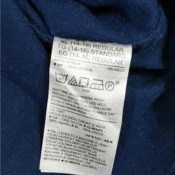 Old Navy Youth Pocket Long Sleeve Shirt - Picture 4 of 5